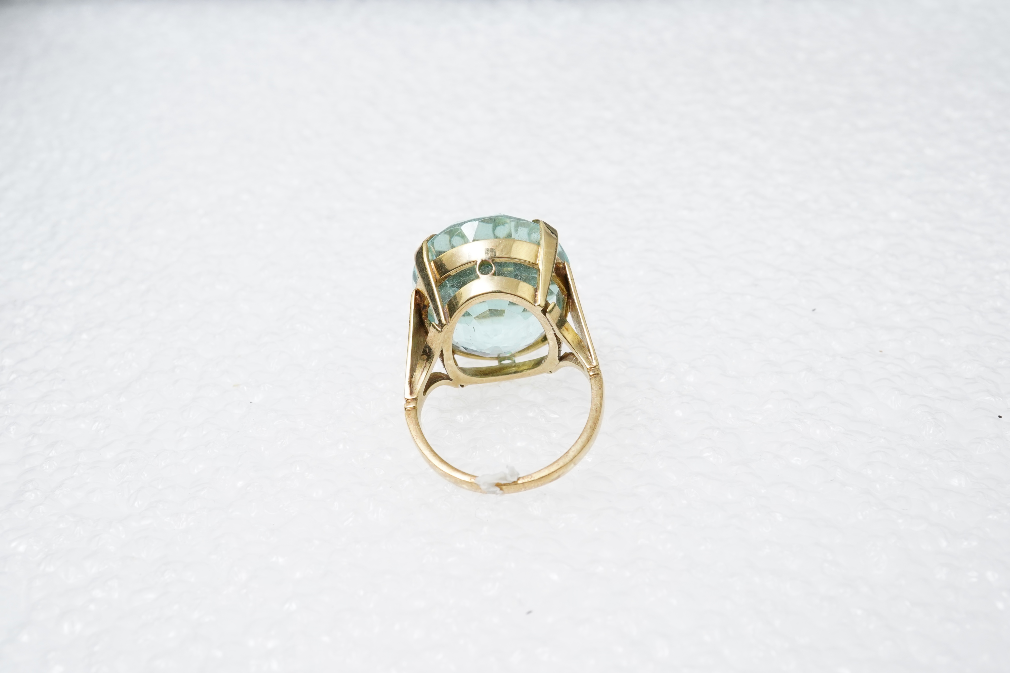An aquamarine ring, mid 20th century